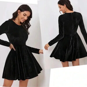 SHEIN  Privé Solid Zip Back Black Velvet Dress size S